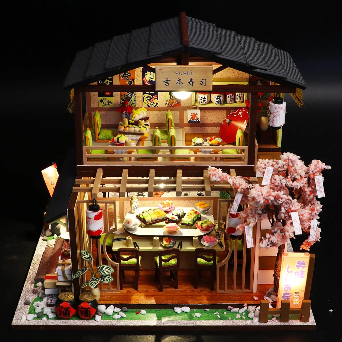 Pièces d'Exceptions Sushi Shop Doll House Mini DIY Kit Production Assembly Room Model Toys, Home Bedroom Decoration with Furniture, Wooden Crafts 3D