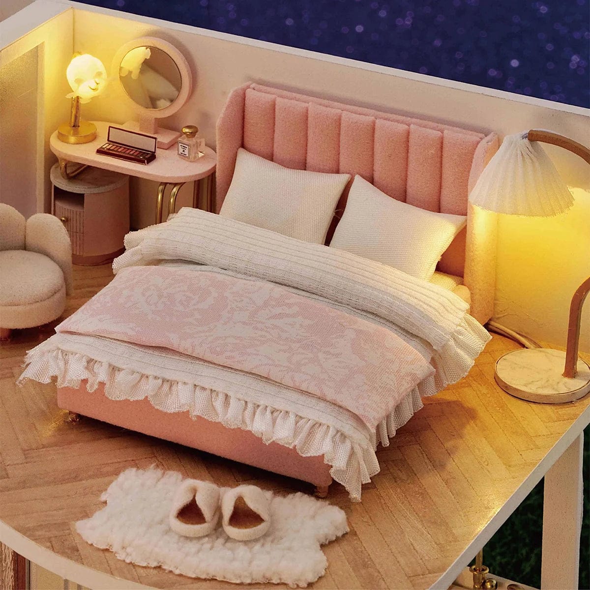 Pièces d'Exceptions Baby House Mini Mini DIY Kit Production Assembly Model Room Princess Toys, Home Bedroom Decoration with Furniture Wooden Crafts