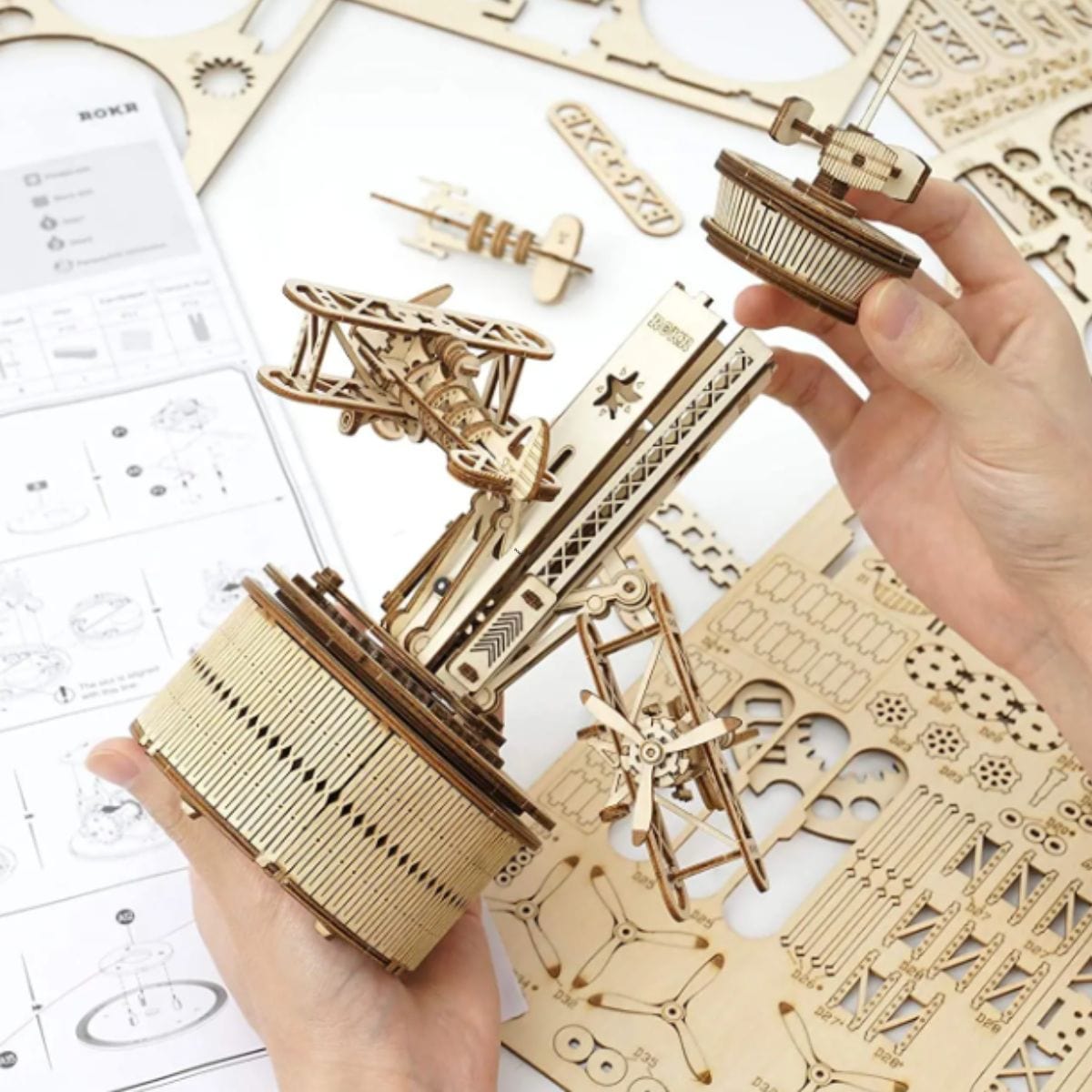 Puzzle 3D bois avion Pièces d'Exceptions Avion | La Tour