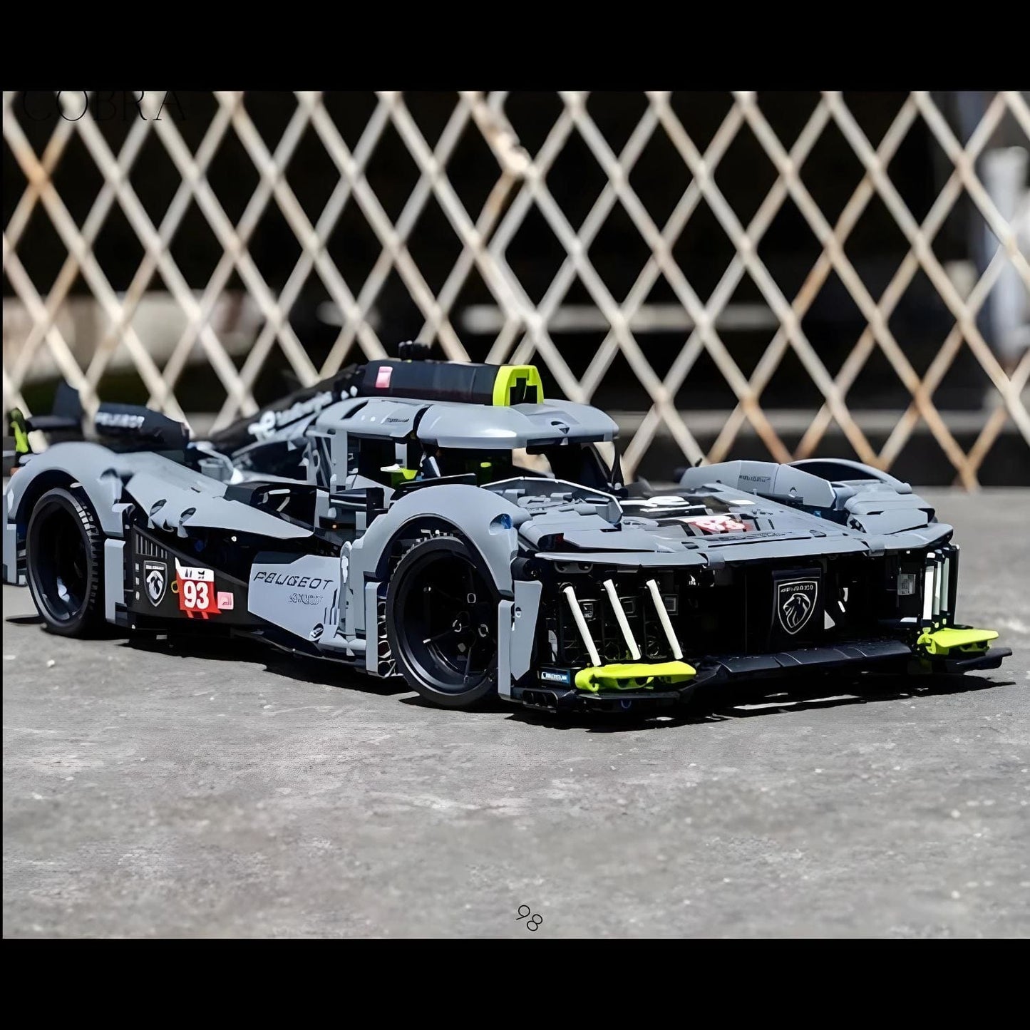 Maquette Peugeot 9X8 Pièces d'Exceptions Voiture | Peugeot 9X8 : Le Mans
