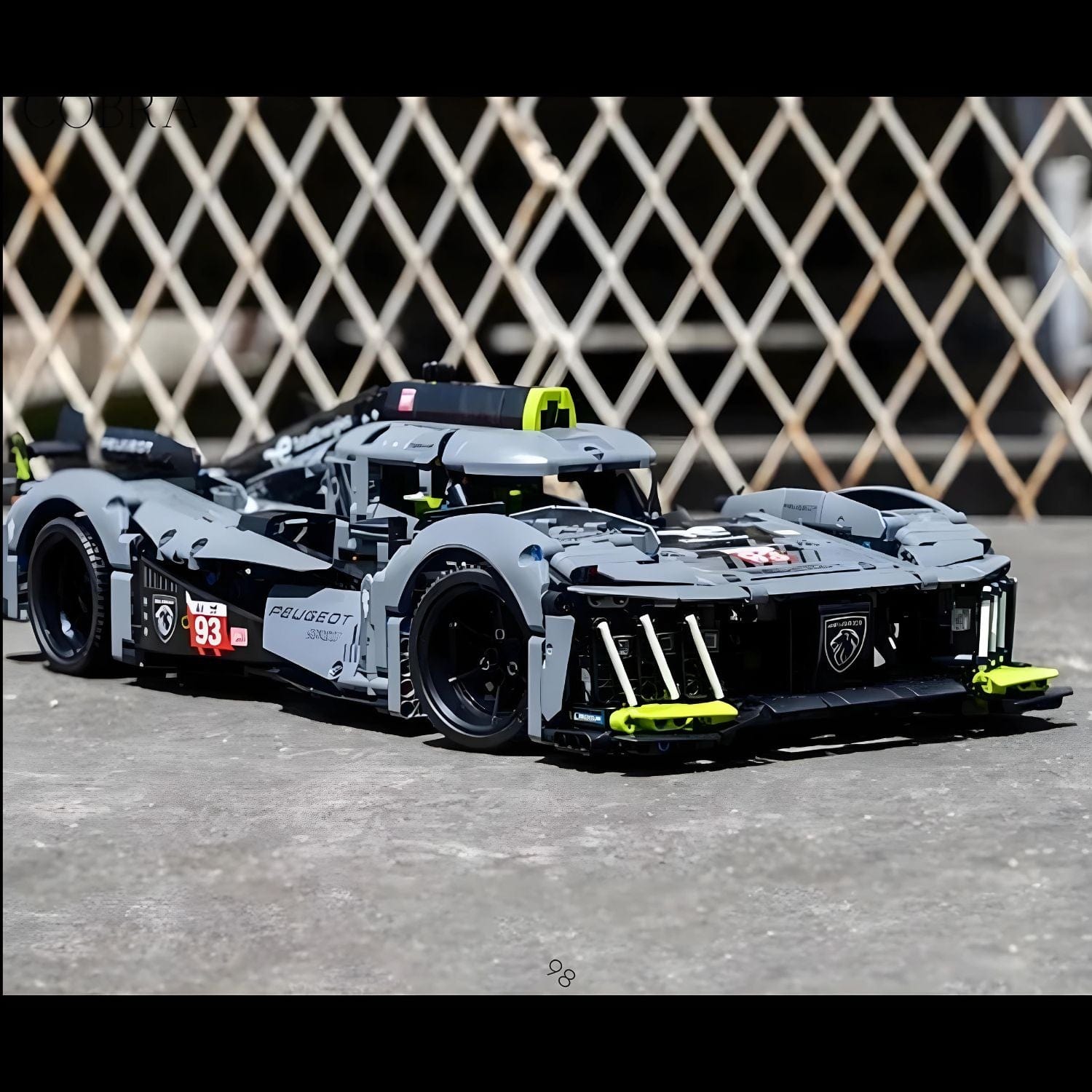 Maquette Peugeot 9X8 Pièces d'Exceptions Voiture | Peugeot 9X8 : Le Mans