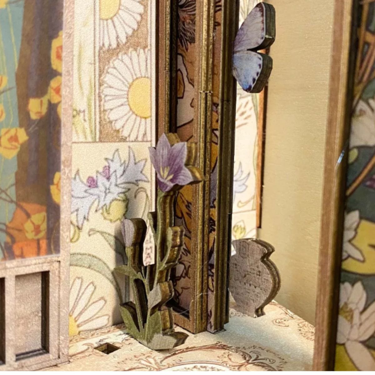 Puzzle Culture | "Terre Inconnue" Puzzle 3d Book Nook | Terre Inconnue